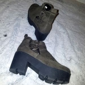 Platform Booties Straps Metal Buckles Gray Army Green Size 7 Bareclona Spain